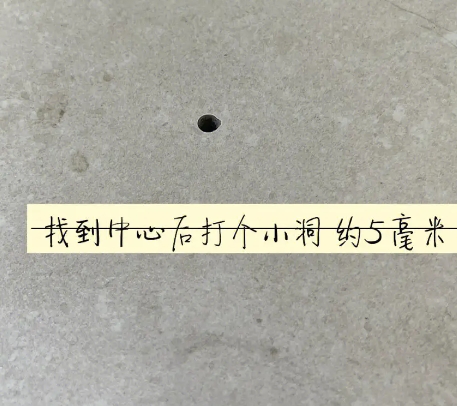 奈曼瓷砖空鼓维修公司专业解答在瓷砖铺贴过程中，如果砂料搅拌不均匀，将会带来以下问题